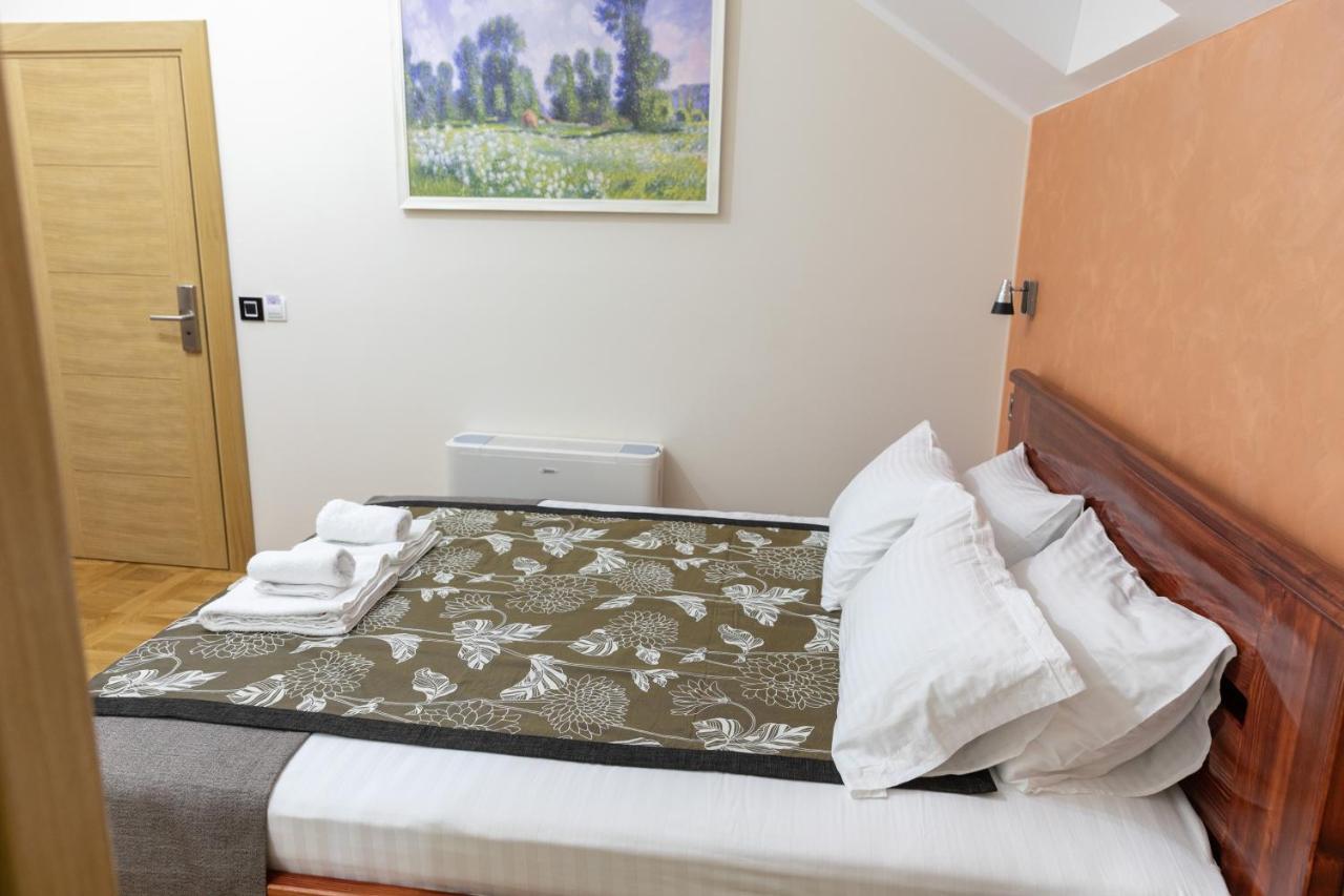 Hotel Kutko ปานเชโว ภายนอก รูปภาพ