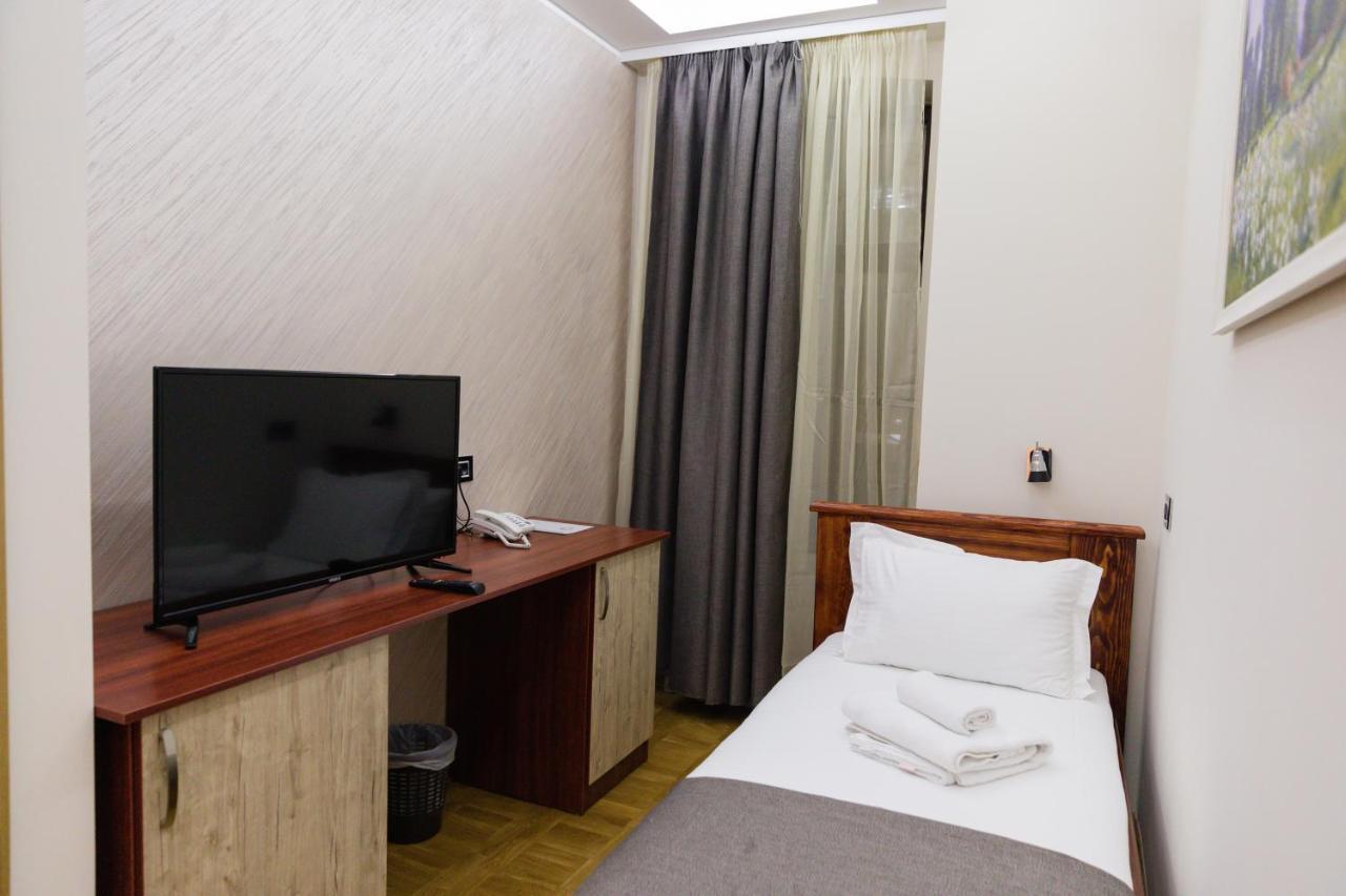 Hotel Kutko ปานเชโว ภายนอก รูปภาพ