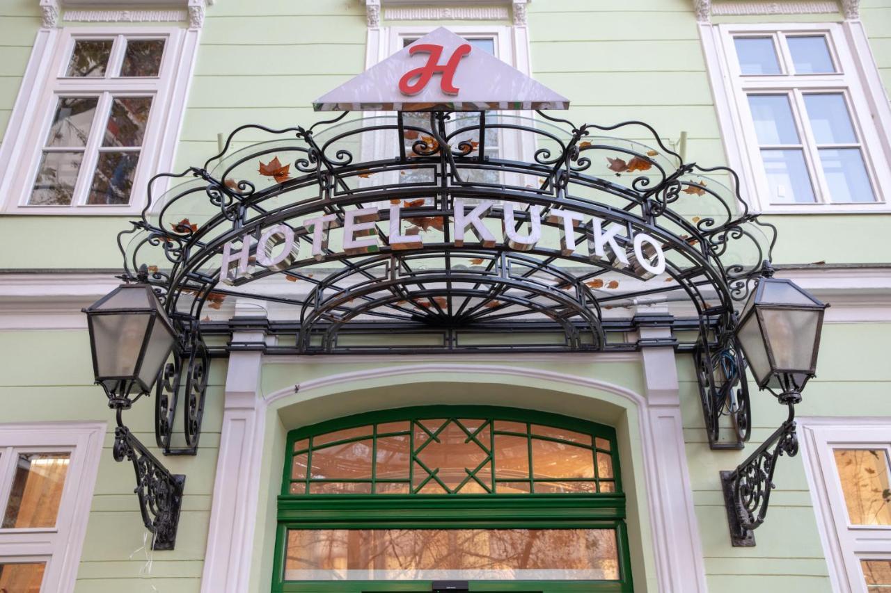 Hotel Kutko ปานเชโว ภายนอก รูปภาพ